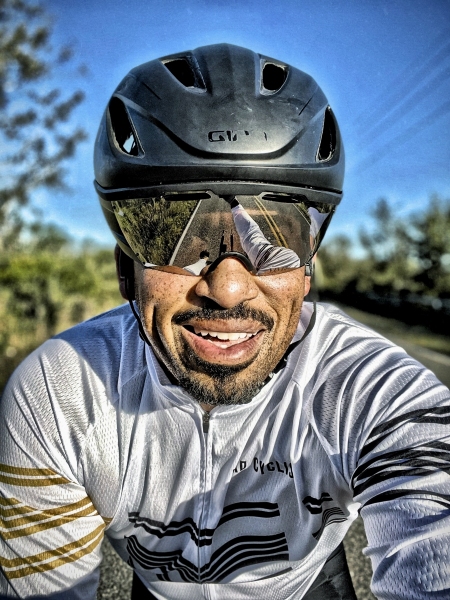 SimplyHDR82083801