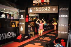 Ironman-Texas-Red-Carpet-Finish-2022_01